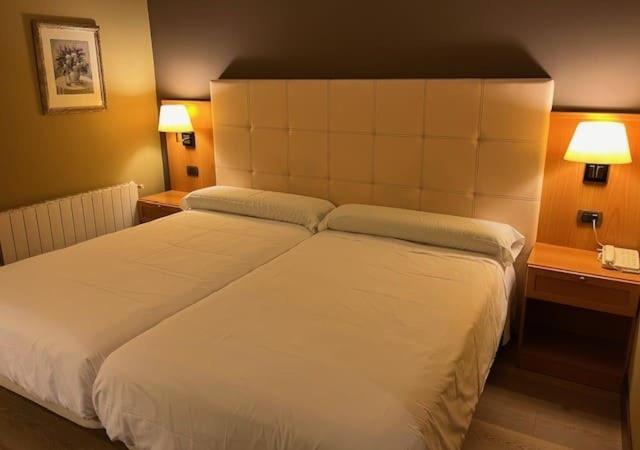 Hotel Coto Real Rábade Esterno foto